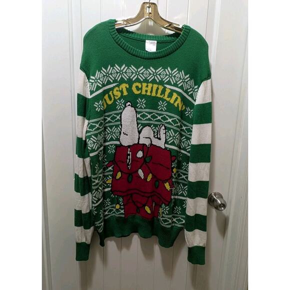Peanuts Snoopy Just Chillin Ugly Christmas Sweater Mens XL Holiday Green White - Picture 2 of 7